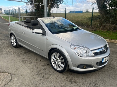 2010 - Opel Astra Manual