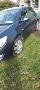 2010 - Opel Astra Manual