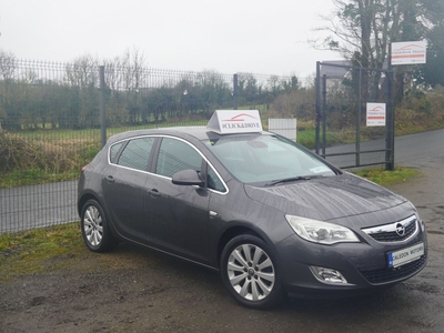 2010 - Opel Astra Manual