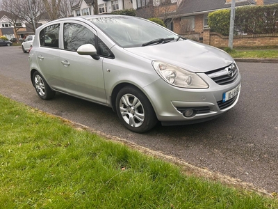 2010 - Opel Corsa Manual