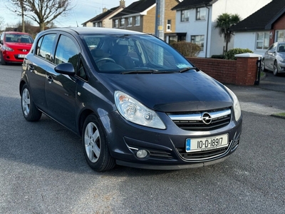 2010 - Opel Corsa Manual