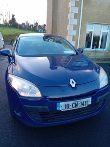 2010 - Renault Grand Megane Manual