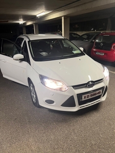 2011 - Ford Focus Manual