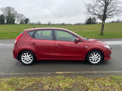 2011 - Hyundai i30 Manual