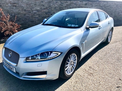 2011 - Jaguar XF Automatic