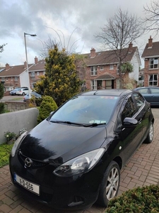 2011 - Mazda 2 Manual