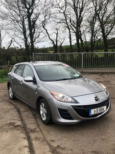 2011 - Mazda 3 Manual