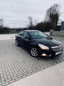 2011 - Opel Insignia Manual