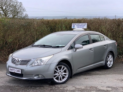 2011 - Toyota Avensis Manual