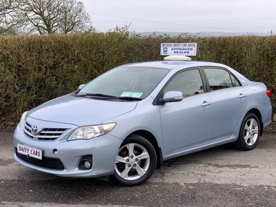 2011 - Toyota Corolla Manual