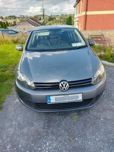 2011 - Volkswagen Golf Manual