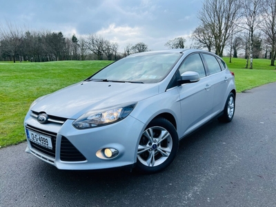 2012 - Ford Focus Manual