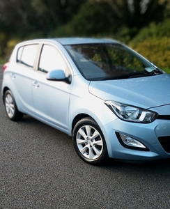 2012 - Hyundai i20 Manual