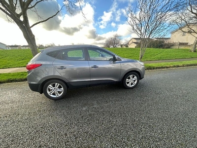 2012 - Hyundai ix35 Manual