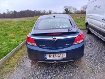 2012 - Opel Insignia Manual