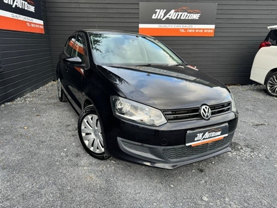 2012 - Volkswagen Polo Automatic