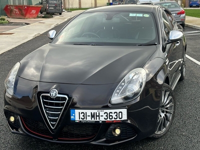 2013 - Alfa Romeo Giulietta Manual