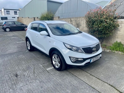 2013 - Kia Sportage Manual