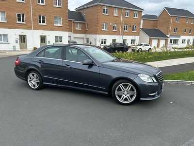 2013 - Mercedes-Benz E-Class Automatic