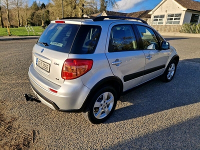 2013 - Suzuki SX4 Manual