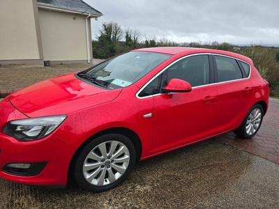 2013 - Vauxhall Astra Manual