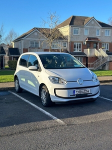 2013 - Volkswagen up! Automatic