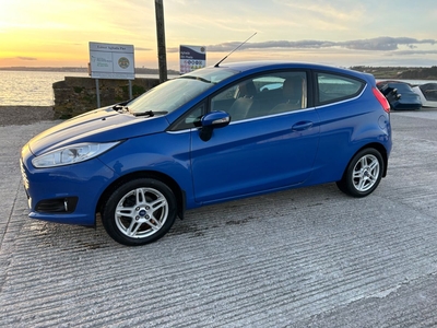 2014 - Ford Fiesta Manual