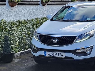 2014 - Kia Sportage Manual