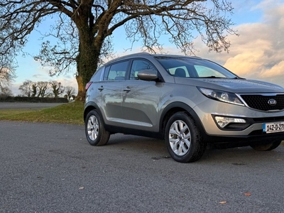 2014 - Kia Sportage Manual