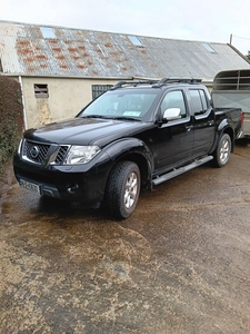 2014 - Nissan Navara ---