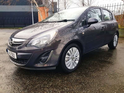 2014 - Opel Corsa Manual