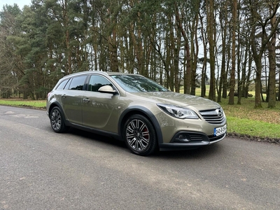 2014 - Opel Insignia Manual