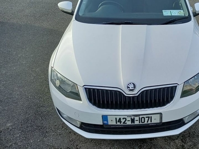 2014 - Skoda Octavia Manual