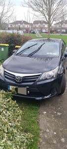 2014 - Toyota Avensis Manual