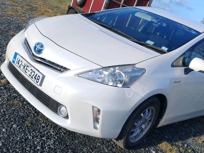 2014 - Toyota Prius Automatic