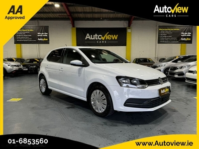 2014 - Volkswagen Polo Automatic