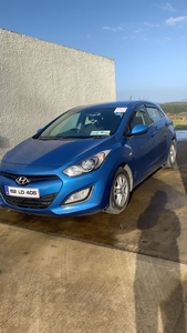 2015 - Hyundai i30 Manual