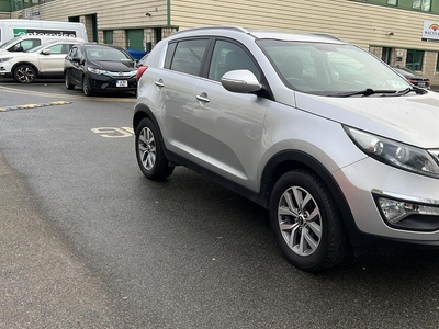 2015 - Kia Sportage Manual