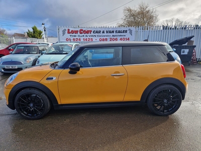 2015 - Mini ONE Manual