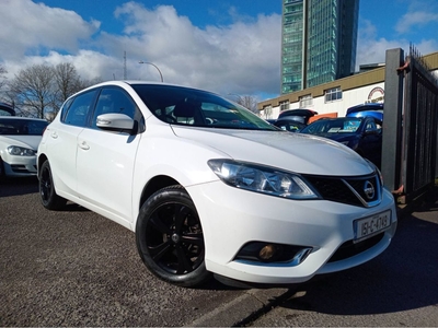 2015 - Nissan Pulsar Manual