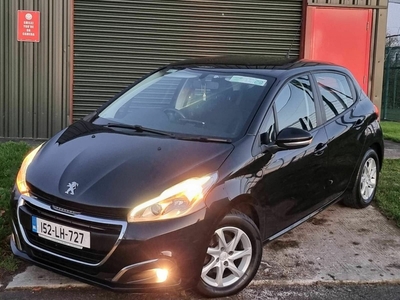 2015 - Peugeot 208 Manual