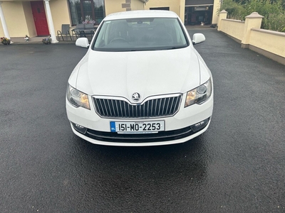 2015 - Skoda Superb Manual