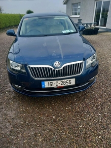 2015 - Skoda Superb Manual