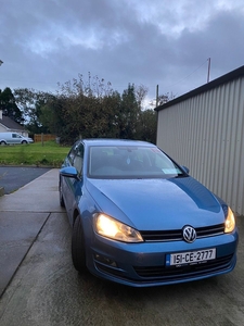 2015 - Volkswagen Golf Manual