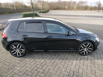 2015 - Volkswagen Golf Manual