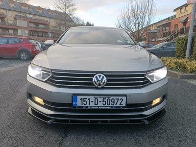 2015 - Volkswagen Passat Manual