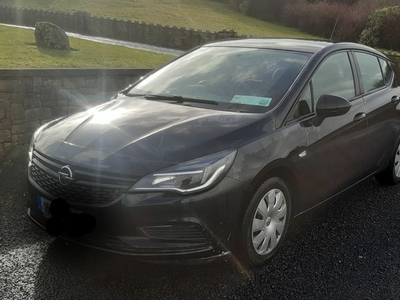 2016 - Opel Astra Manual