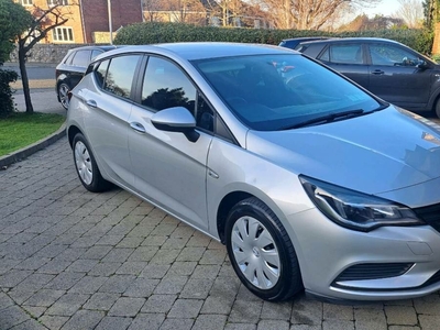 2016 - Opel Astra Manual