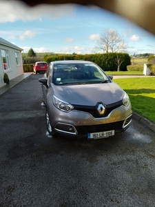 2016 - Renault Captur Manual