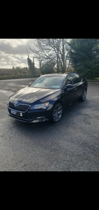 2016 - Skoda Superb Manual